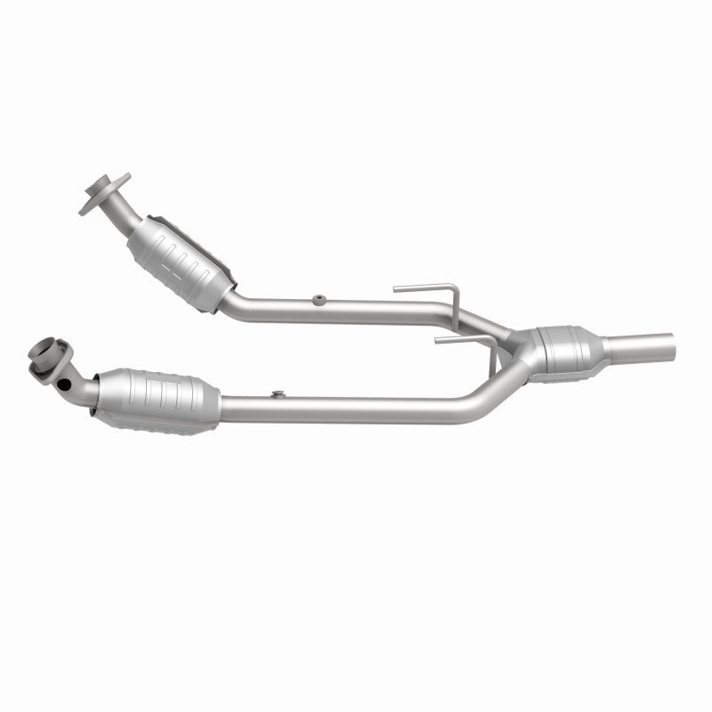 MagnaFlow Conv DF 96-97 Mercury Cougar 3.8L