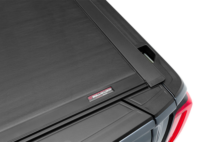 Roll-N-Lock 2019 Chevrolet Silverado 1500& GMC Sierra 1500 96.5in M-Series Retractable Tonneau Cover