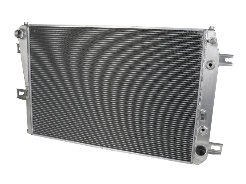 aFe BladeRunner Street Series Tube & Fin Aluminum Radiator 06-10 GM Diesel Trucks 6.6L V8