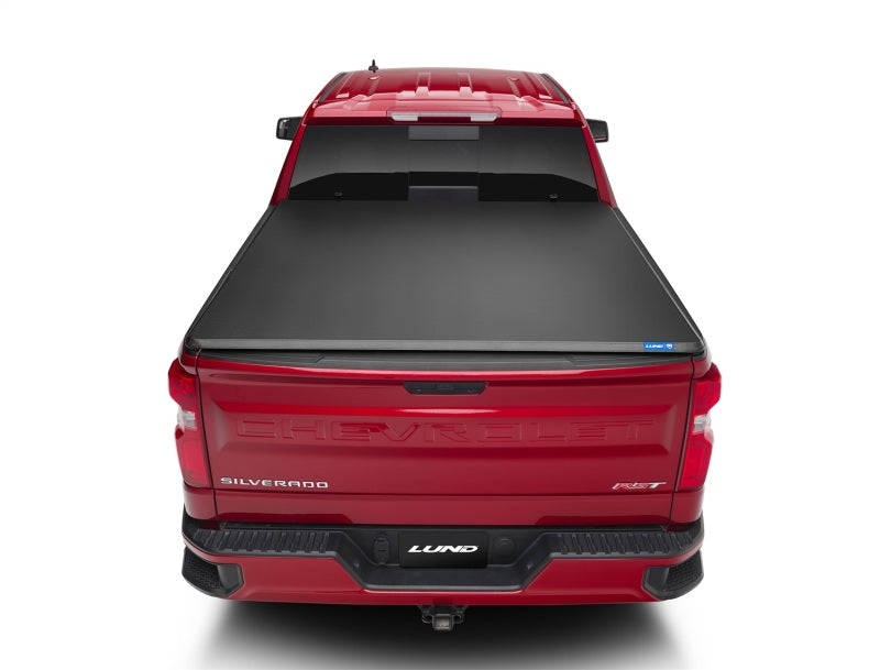 Lund 07-13 Chevy Silverado 1500 (6.5ft. Bed) Genesis Tri-Fold Tonneau Cover - Black