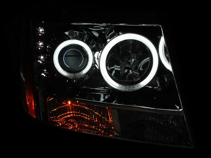 ANZO 2007-2013 Chevrolet Avalanche Projector Headlights w/ Halo Chrome