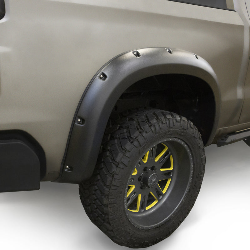 Lund 19-21 Chevy Silverado 1500 RX-Rivet Style Textured Elite Series Fender Flares-Black (2Pc.Rear)