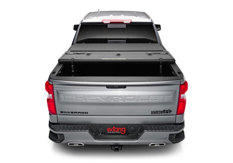Extang 15-22 Chevy/GMC Canyon/Colorado (6ft. 2in. Bed) Solid Fold ALX
