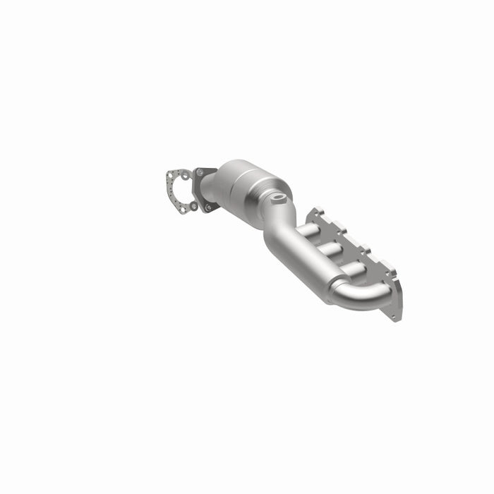 MagnaFlow Conv DF 02-04 VW Passat 4.0L