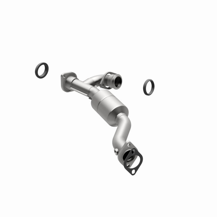 MagnaFlow Conv DF 01-03 Montero 3L Passenger Side Front