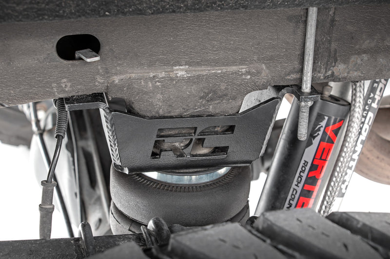 Air Spring Kit w/compressor | Chevy/GMC 1500 (07-18)