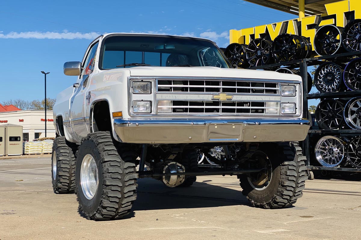 6 Inch Lift Kit | 52" RR Springs | Chevy/GMC C10/K10 C15/K15 Truck/Jimmy (77-91)